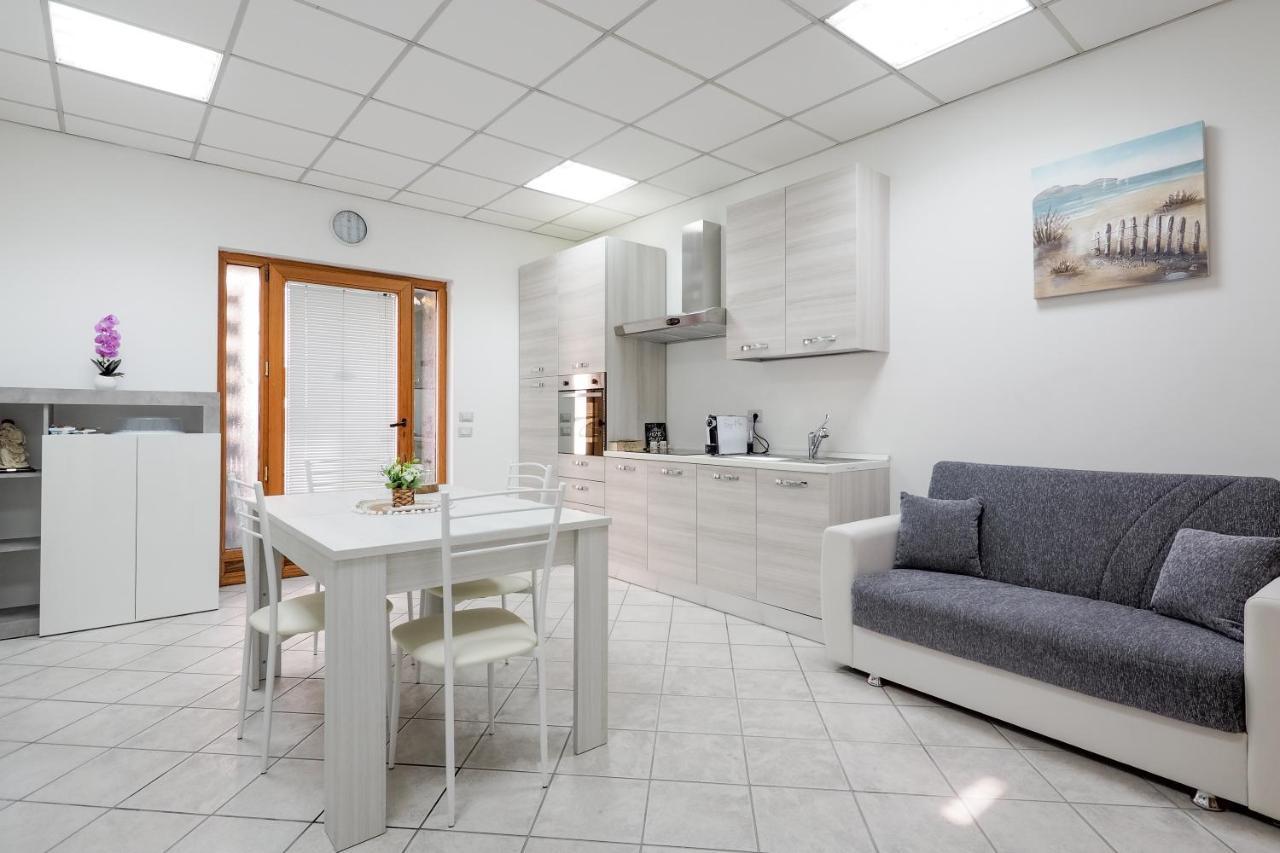 Saint Simplicio House Apartment Olbia Bagian luar foto