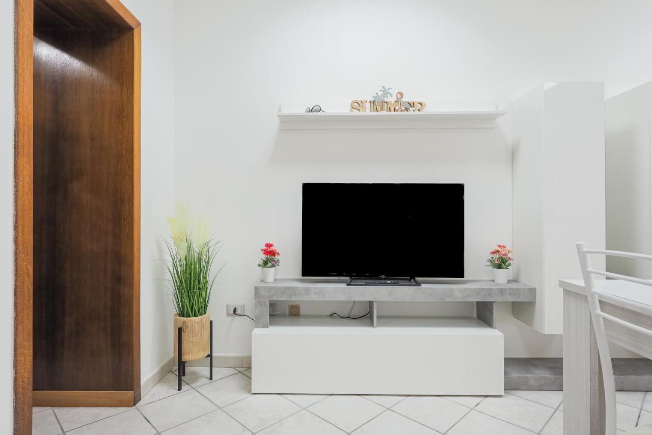 Saint Simplicio House Apartment Olbia Bagian luar foto